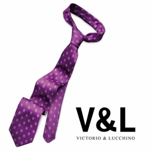 Corbatas publicitarias Bender de Victorio & Lucchino