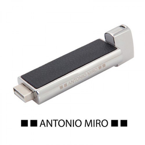 xtra1-memoria-usb-mison-antonio-miro2