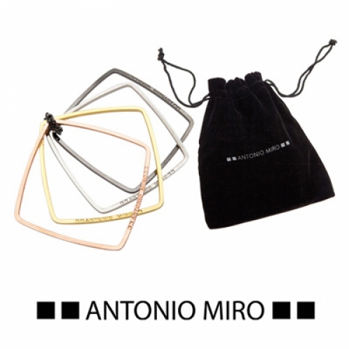 Pulsera publicitaria Diva de Antonio Miró
