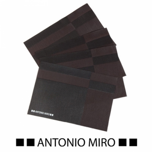 Set de salvamanteles Taryen de Antonio Miró
